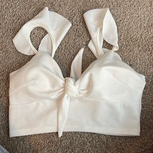 white crop top!